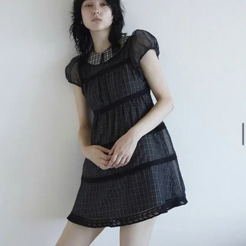 데어드 BABYDOLL DRESS IN BLACK CHECK