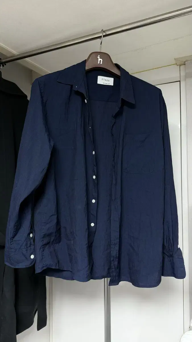 Men's Gibbon Navy Shirt