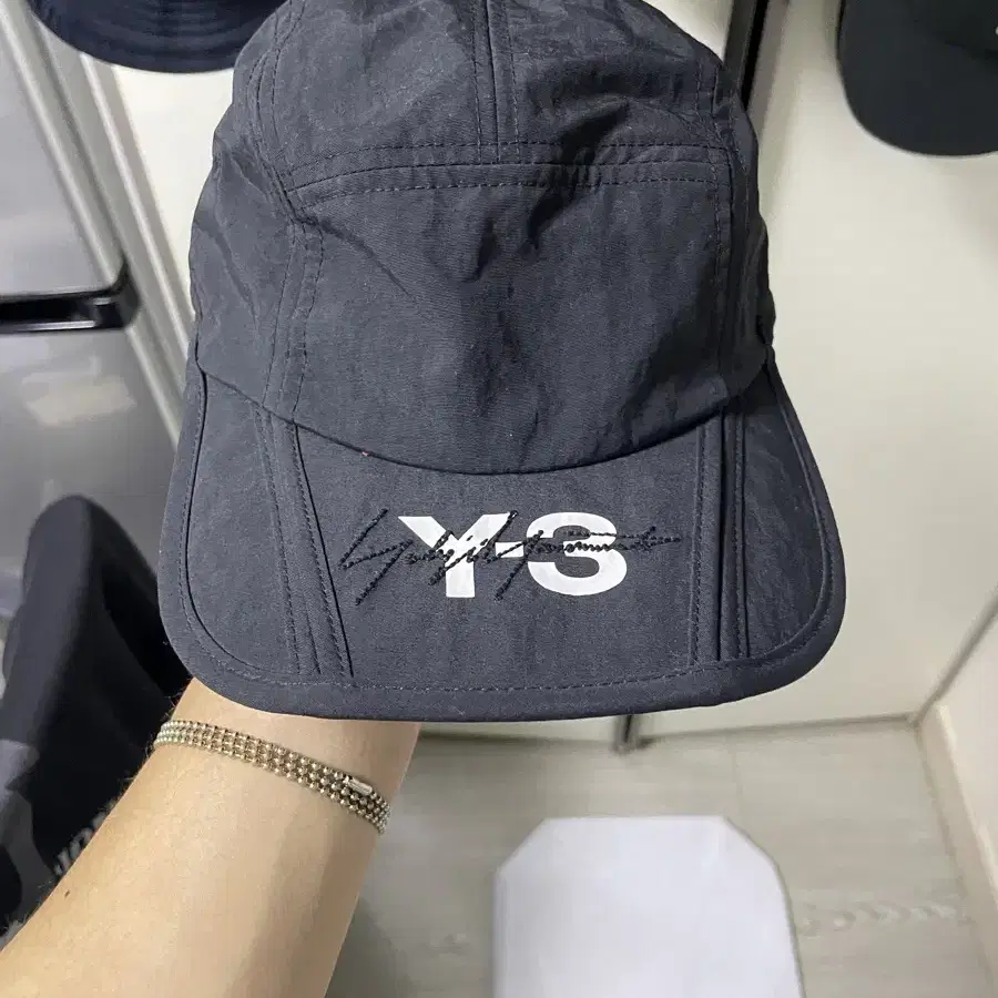 Y-3 캠프캡