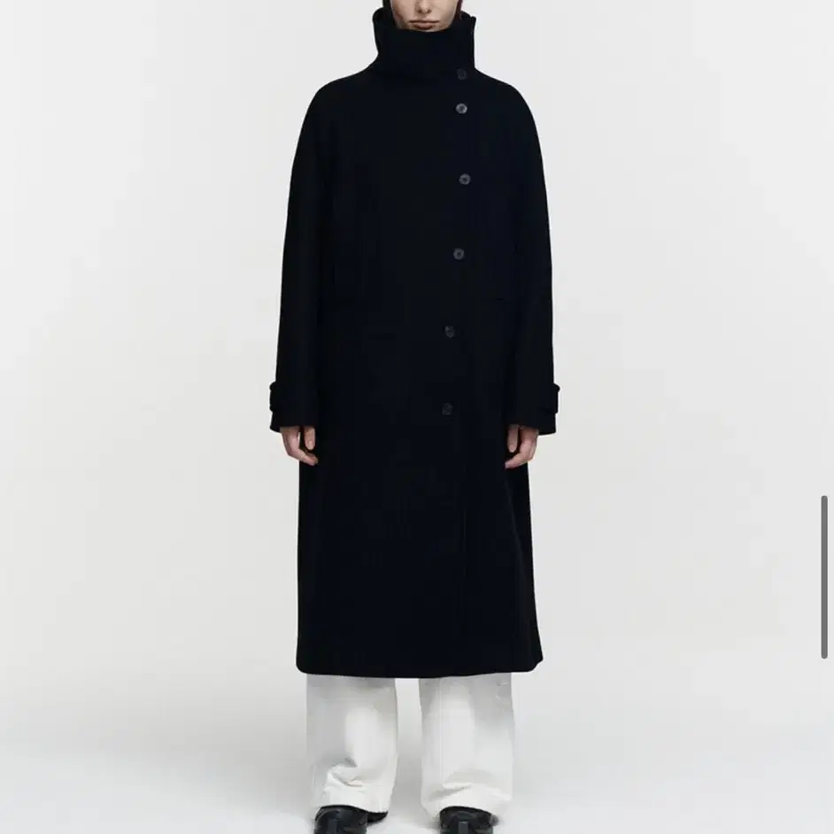 버뮬라 cashmere high neck coat(black)