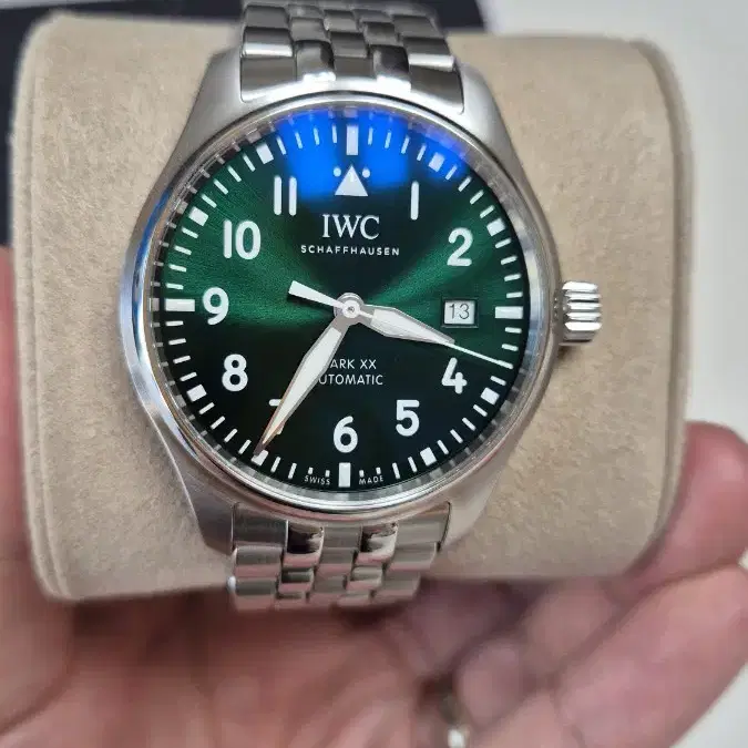 iwc 마크20 그린 브슬 버전 팝니다