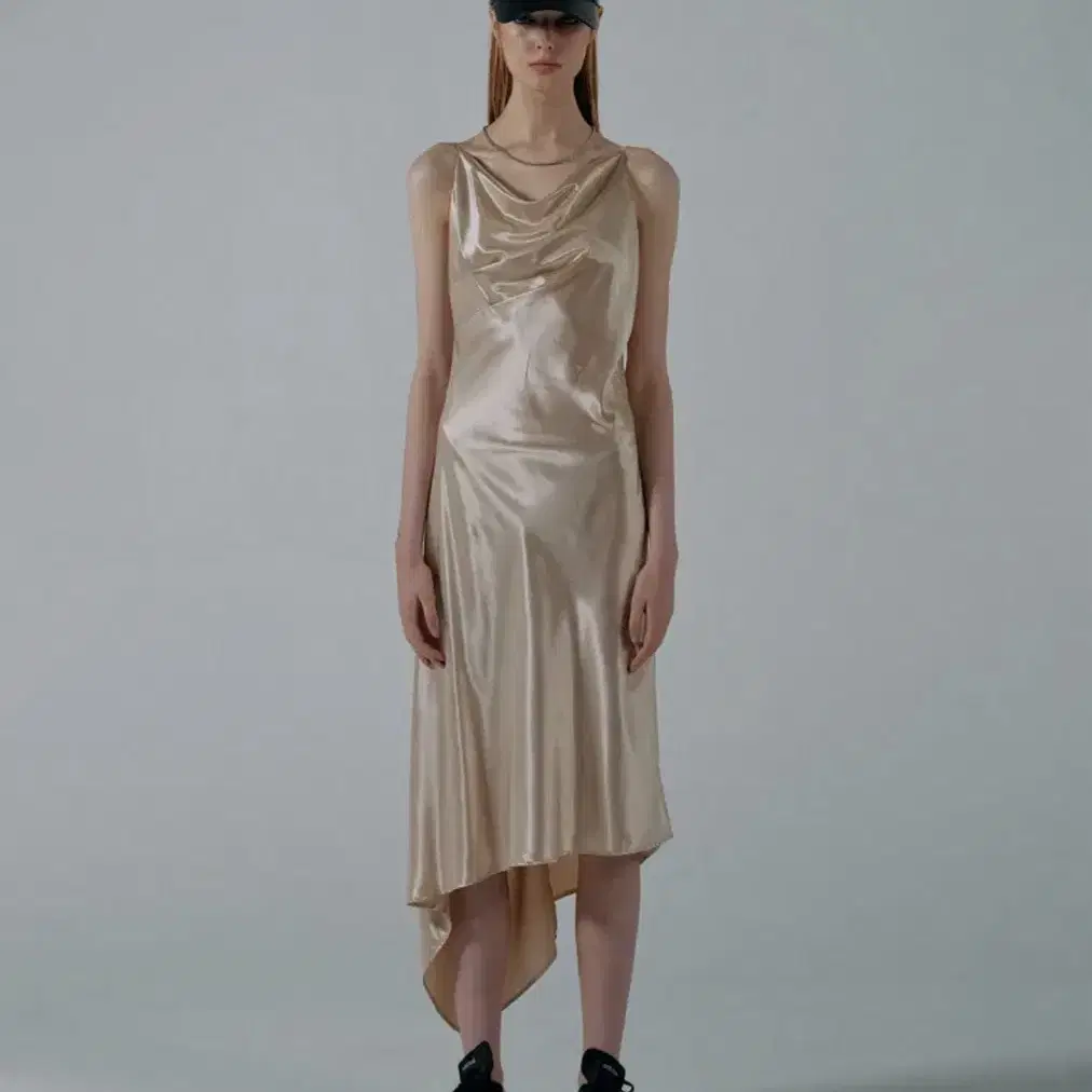 스컬프터 원피스/스커트 Unbalance Cowl Satin Dress