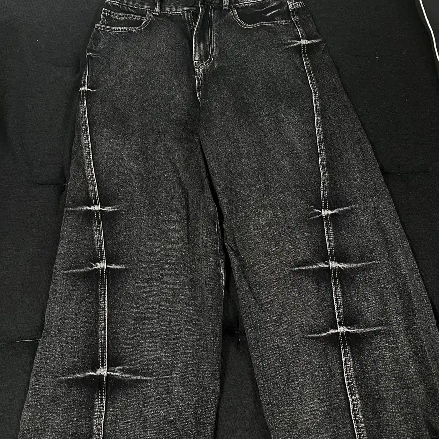 48 메종미네드 PINCH WIND DENIM PANTS BLACK