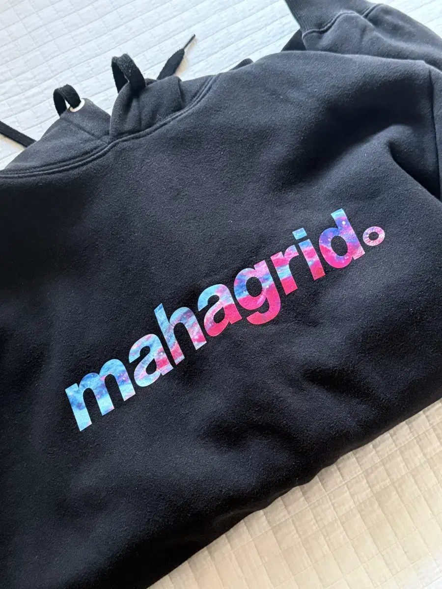 Mahagrid Hoodie