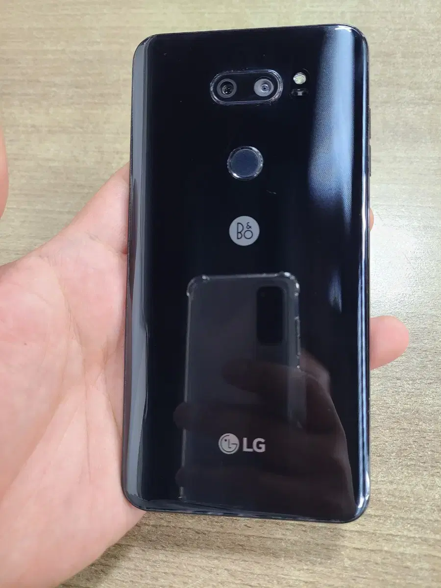 LGV30 64G 중고폰 무잔상