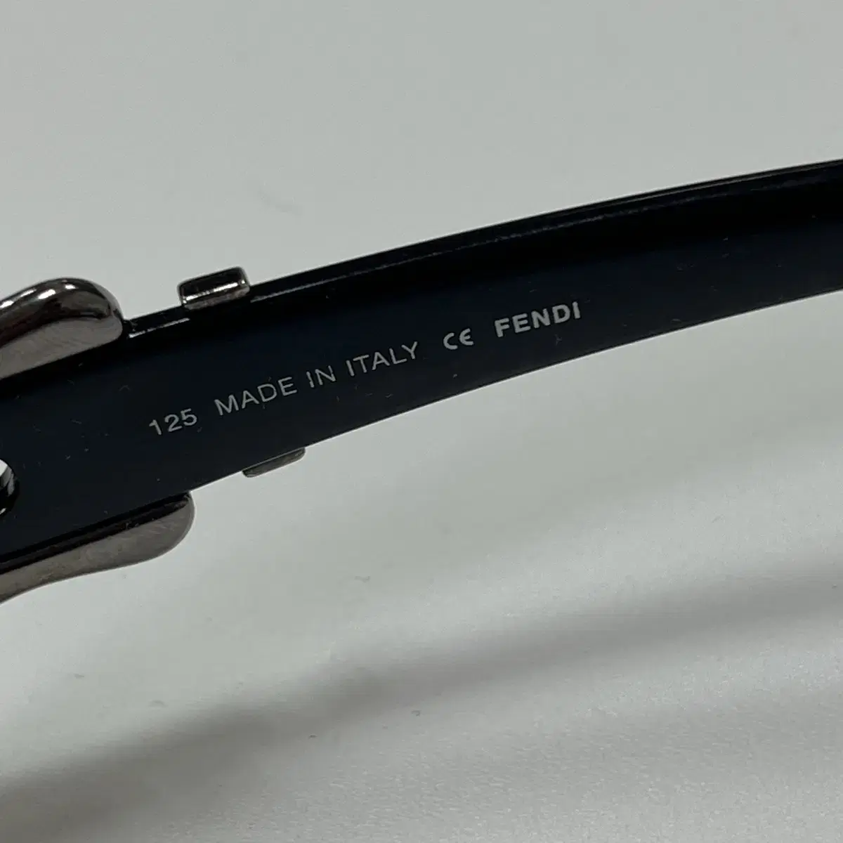 rare* fendi 90s buckle sunglass