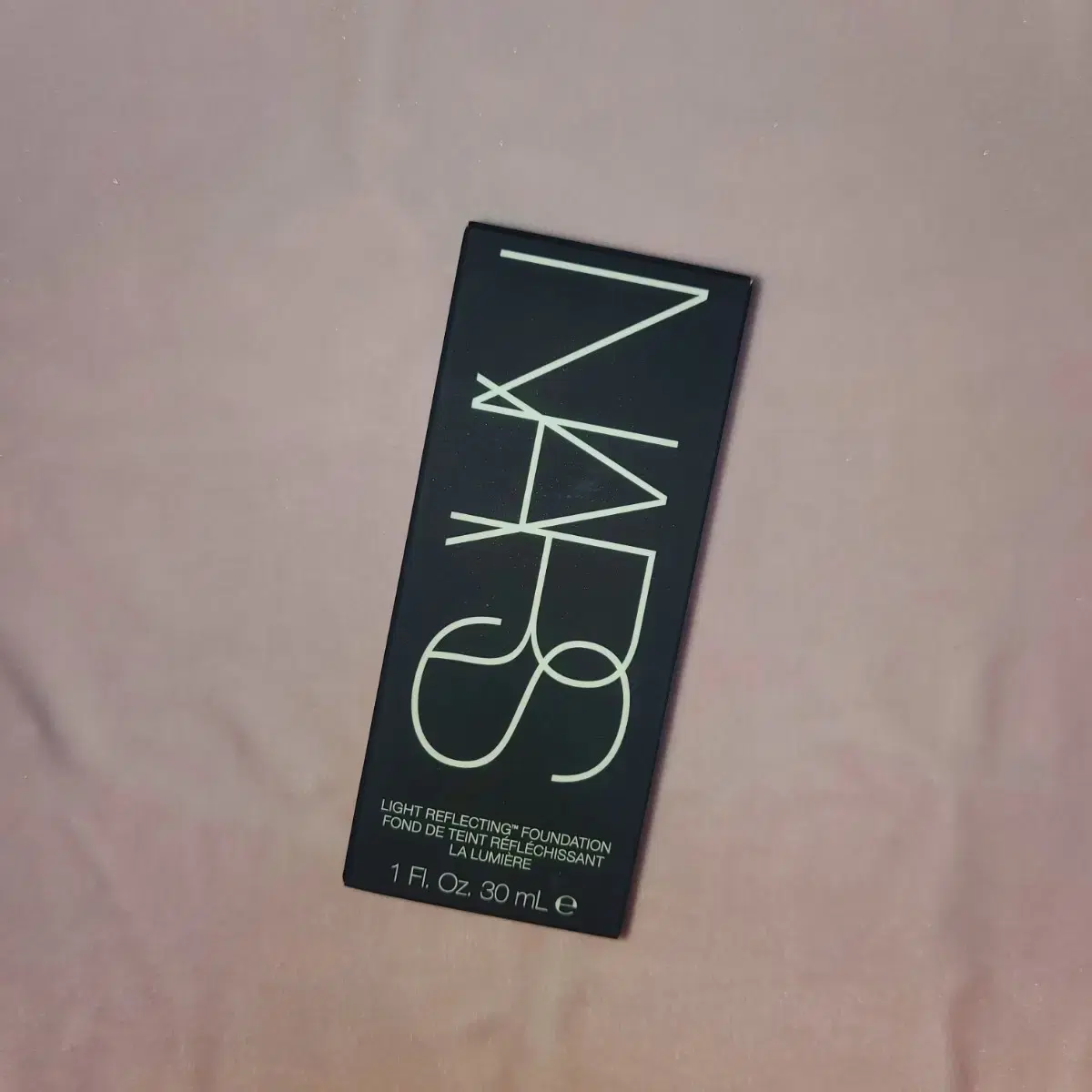 나스 라이트 리플렉팅 파운데이션 light 0 시베리아