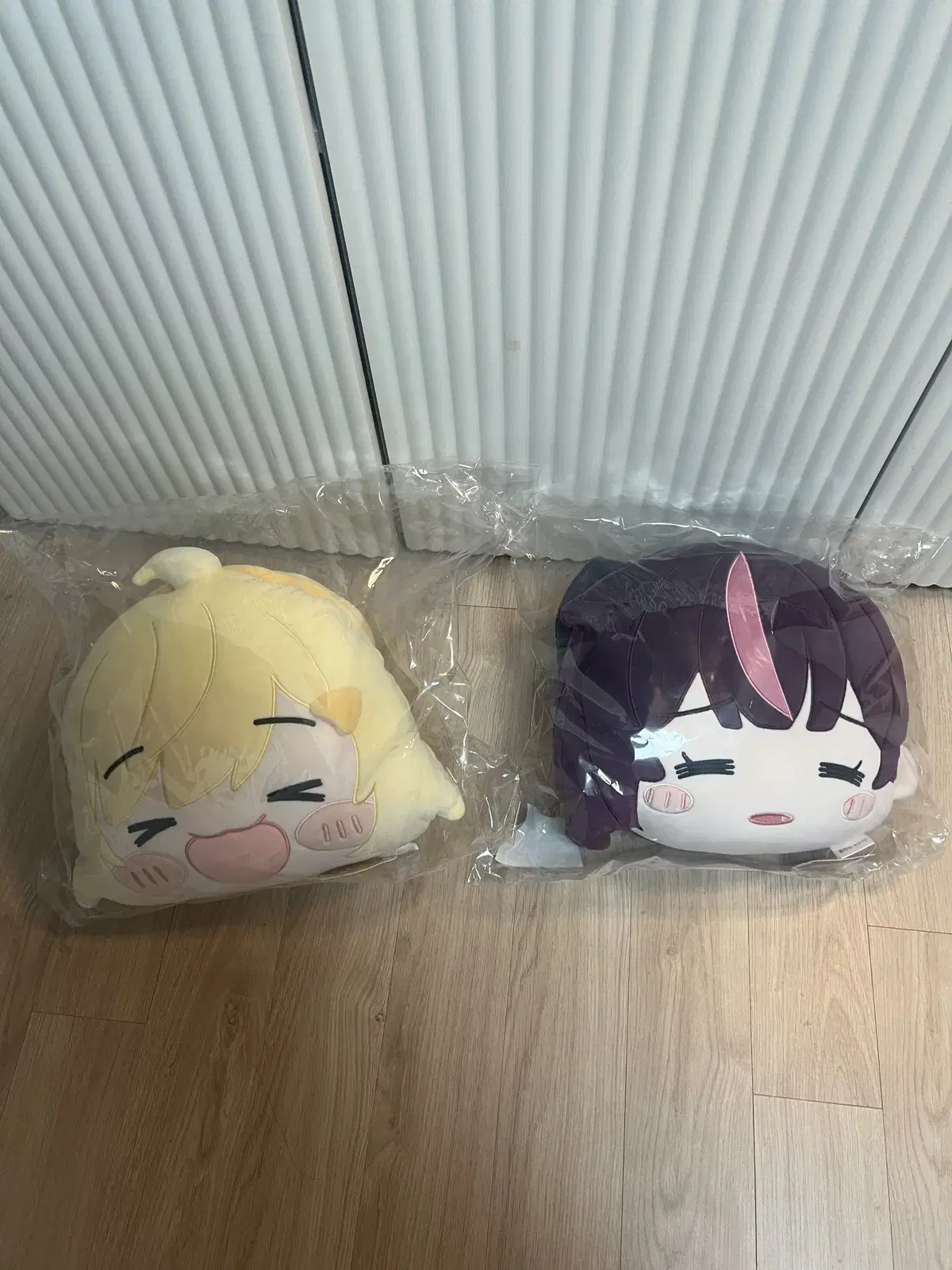 Selling an unsealed Isedoll Zuu Zingberger face cushion.