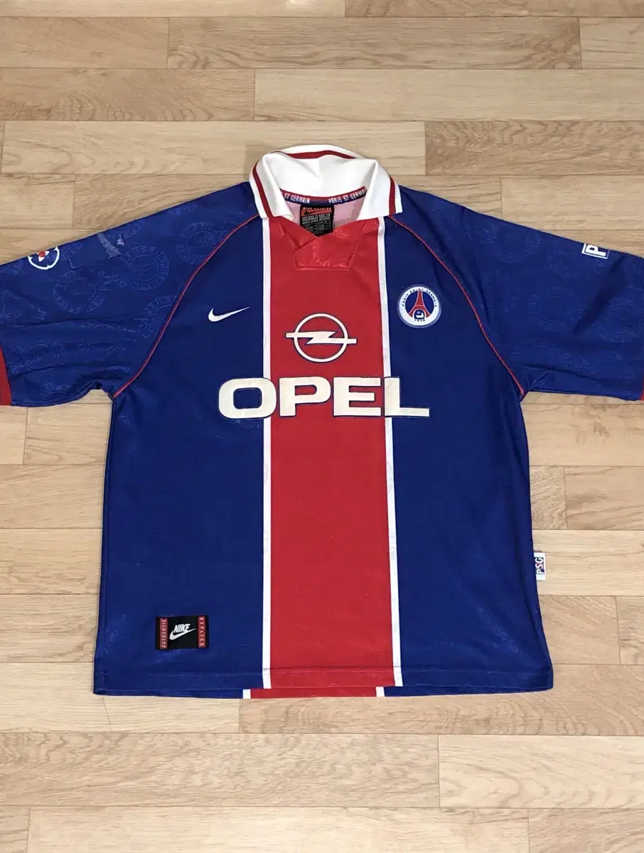 PSG 파리생제르맹 1996/1997 홈 라이 마킹 유니폼