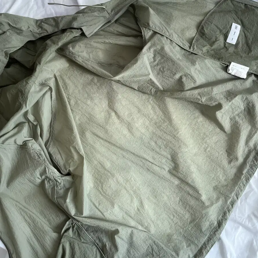 5.1 TECHNICAL JACKET RIGHT (OLIVE GREEN)