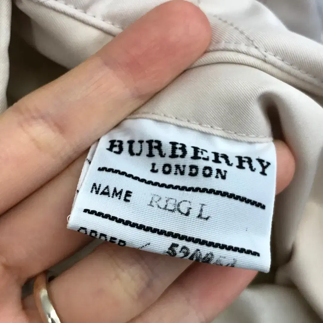 Burberry 버버리 노바체크 퀼팅 자켓 여성 L