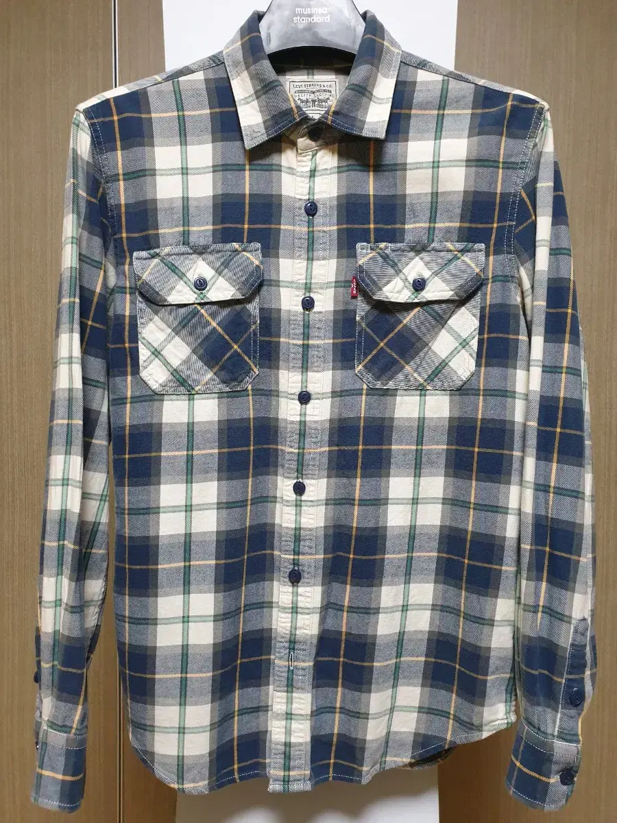 Levi's Shirt Flannel L