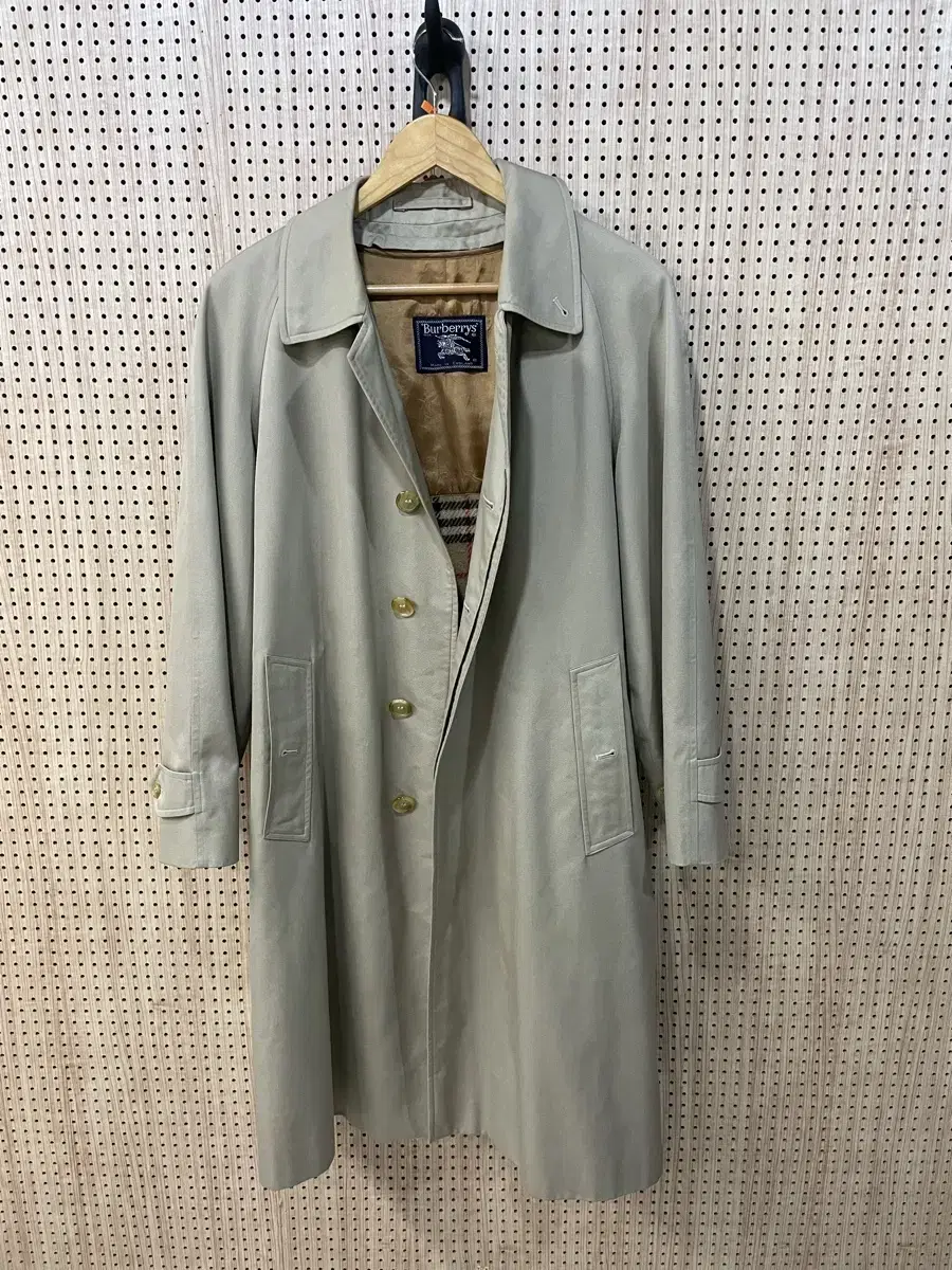 Burberry Trench coat for Men 95