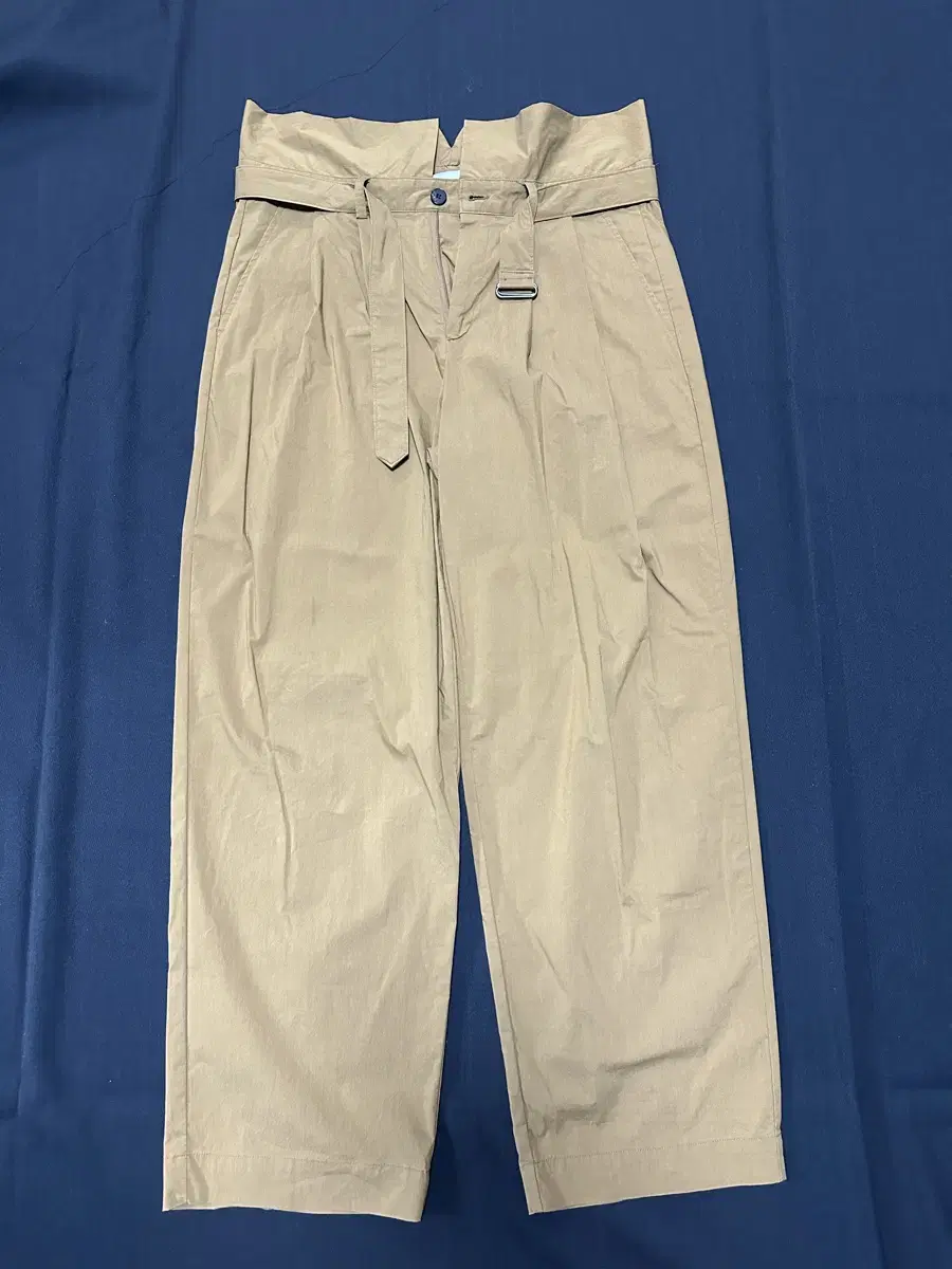 [L] CORD Cord Layside Flip Belted Trousers_YELLOW BR