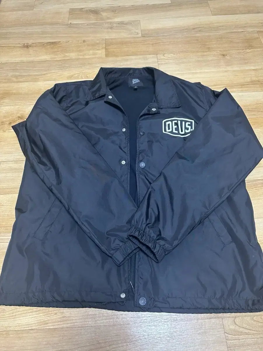 Deus Coach Jacket XL