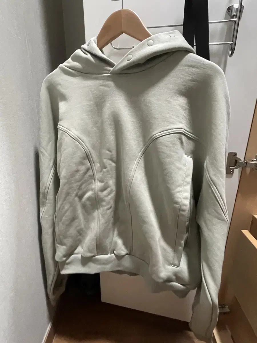 GEOMETRY HOODIE