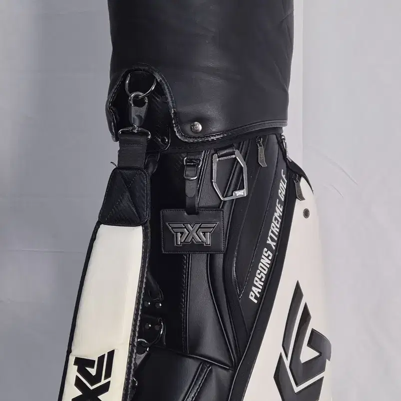 pxg 9인치 라이트 캐디백 정품 ( A급 ) 중고골프백