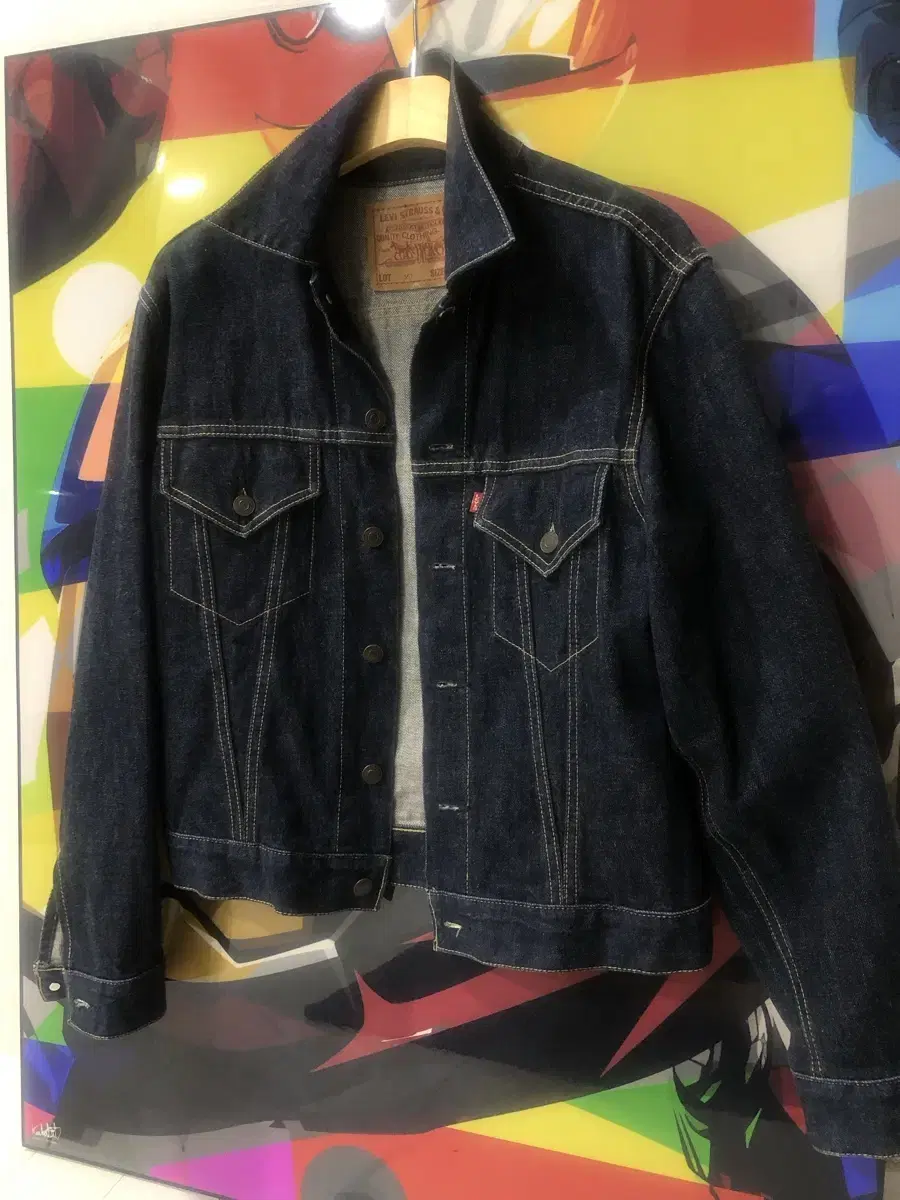 Levi's 3rd generation trunker jacket size 38 (domestic 95) sell!!!