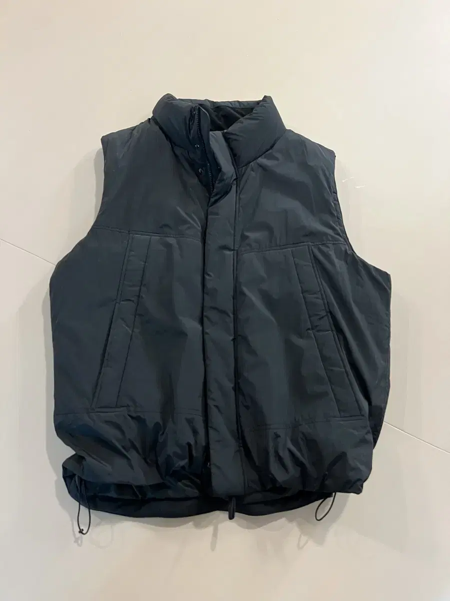 Top ten padded vest black 110