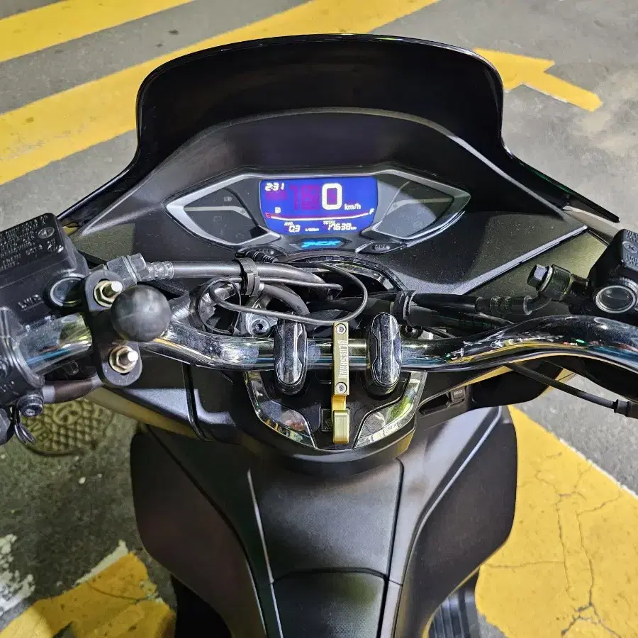 pcx23년@17000km@경남창원