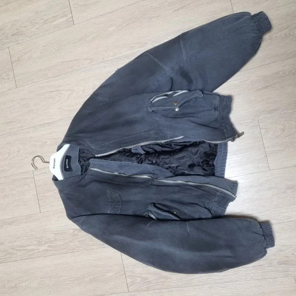 KAMIEN KAMIEN Bomber Size 3