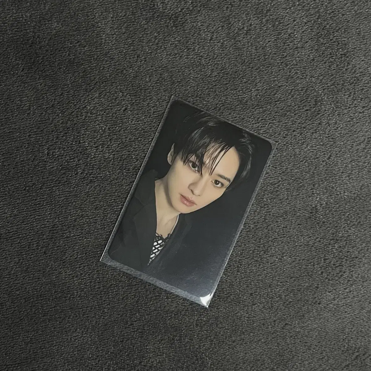 lee know ate letter photocard