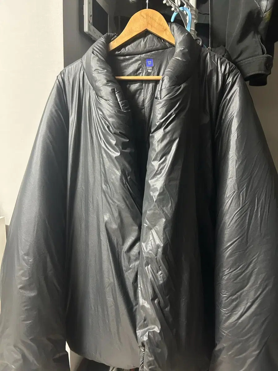 yeezy Gap Round Jacket XL