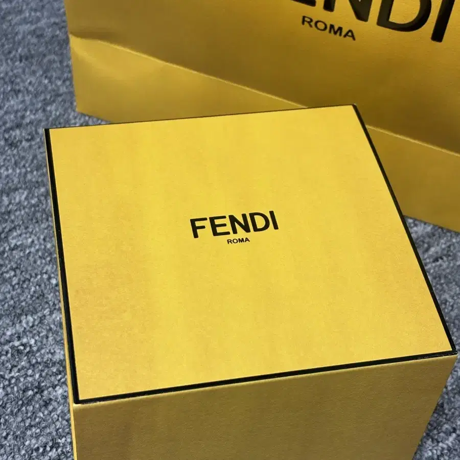 FENDI 목걸이