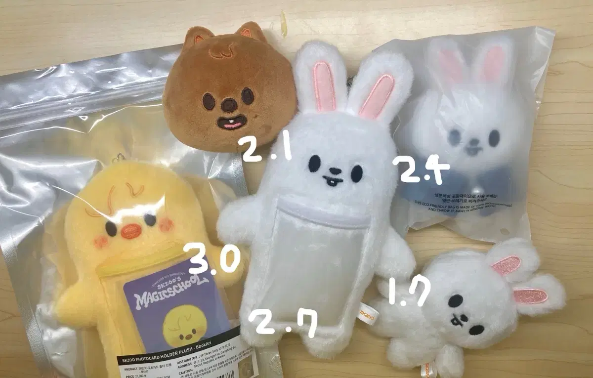 Unsealed)Straykids skz skzoo Leavitt lee know Pocky felix doll WTS