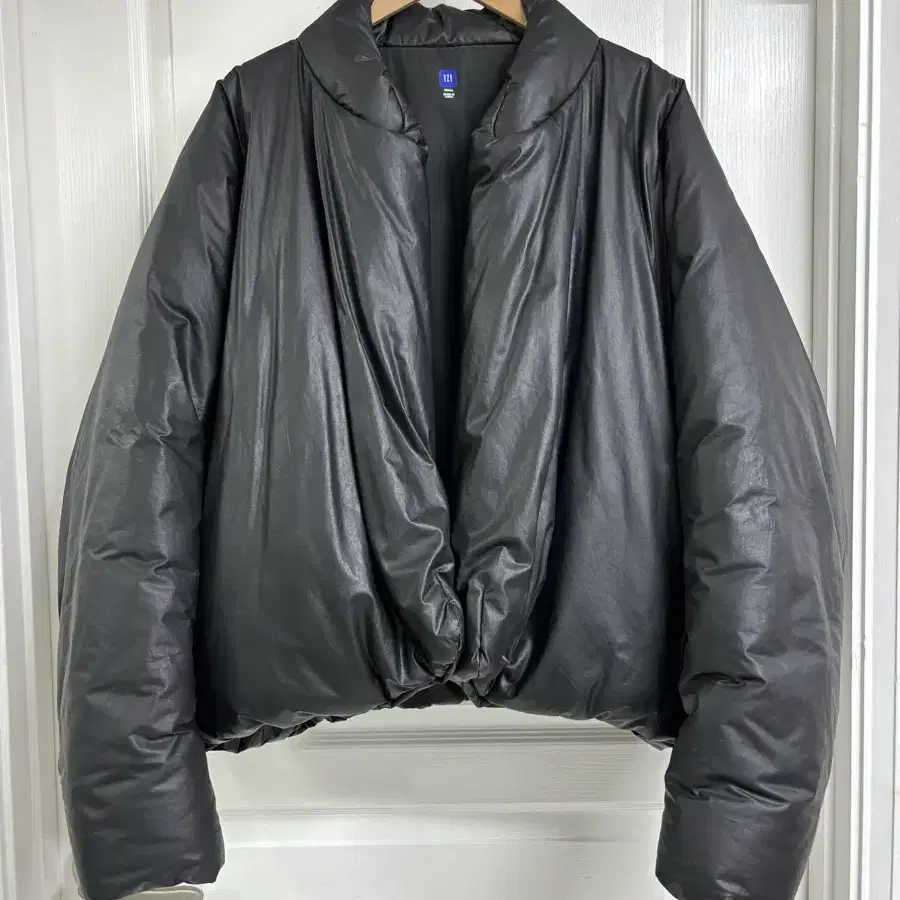 이지갭 라운드 자켓 yeezy gap round jacket