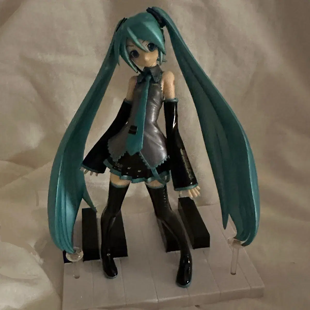 Hatsune Miku Classic Figure Extra