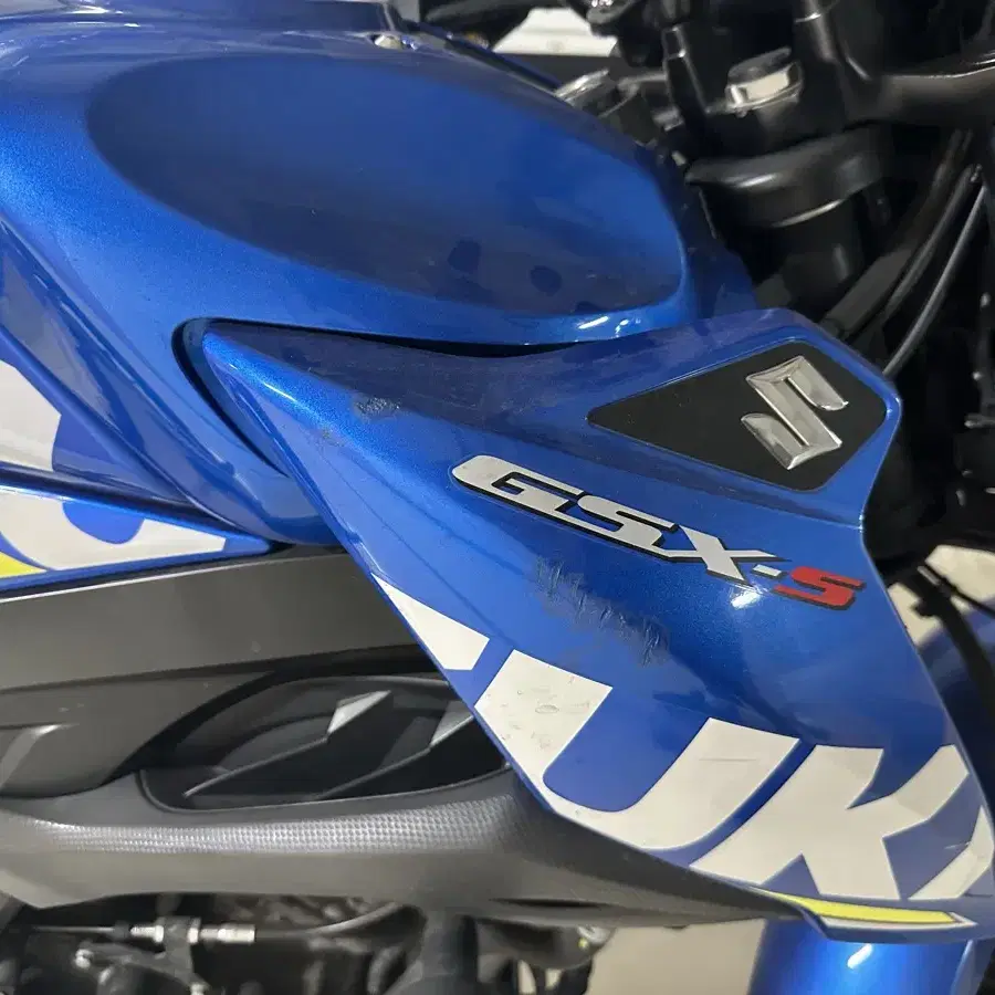 강원 홍천 스즈키 GSX-S125 ABS