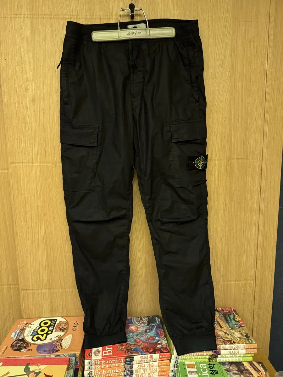 Stone Island Cargo Jogger Pants 32