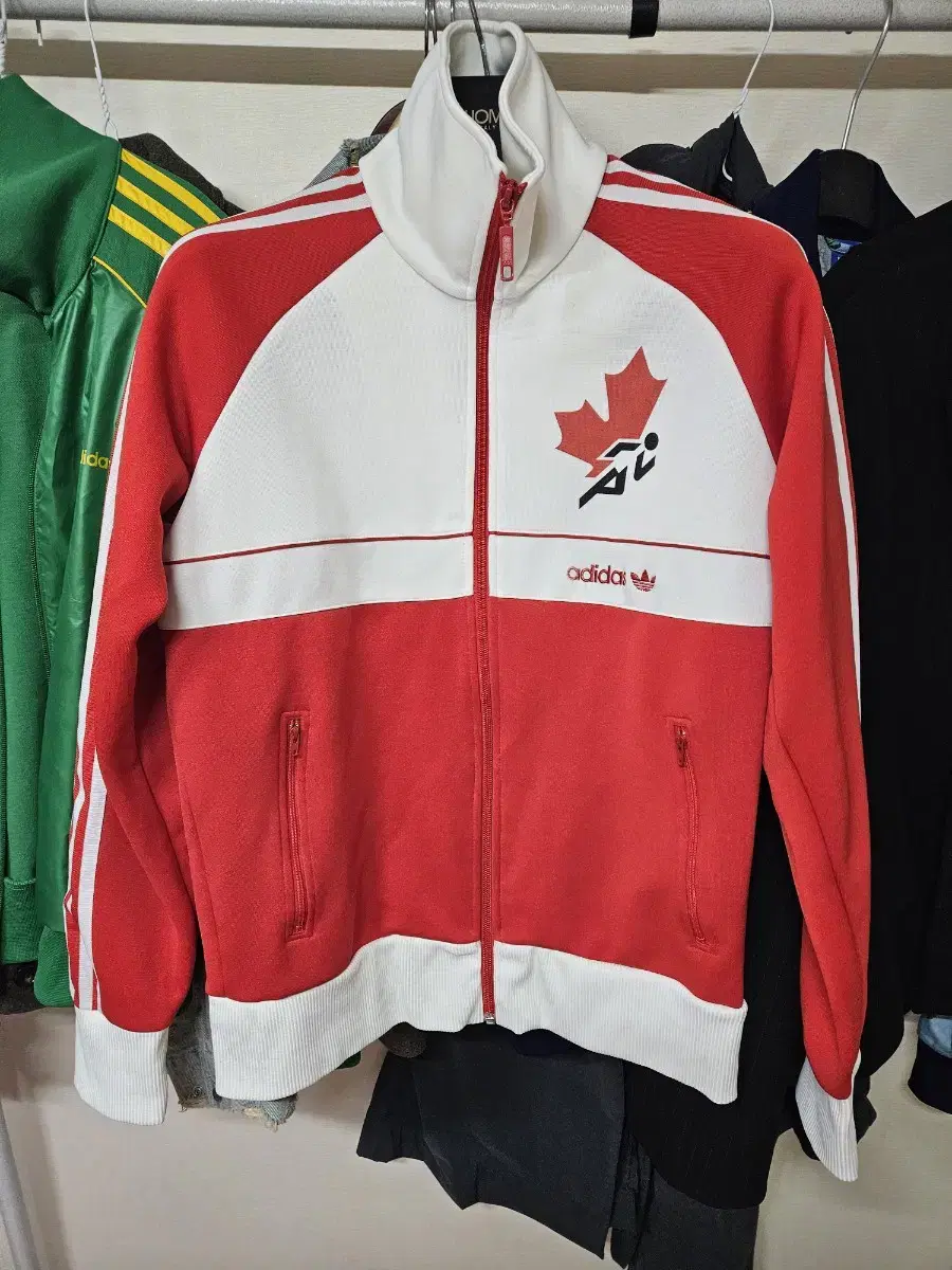 Adidas Canada