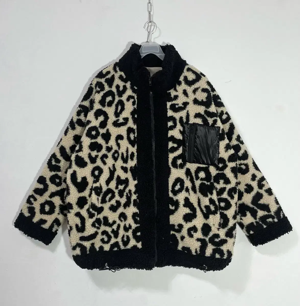 Leopard Poggle Zip-up Jumper