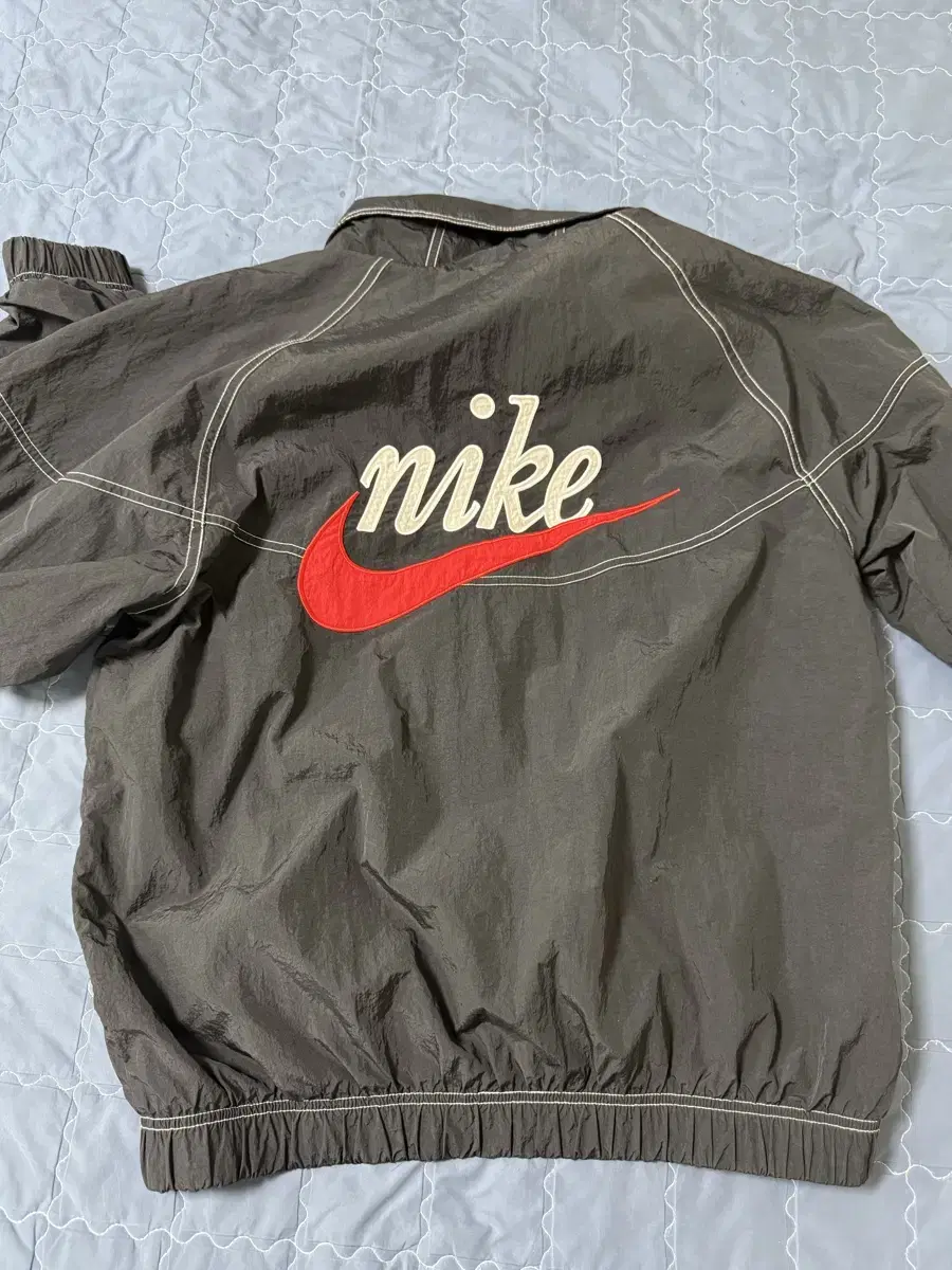 Nike SW5 Windbreaker