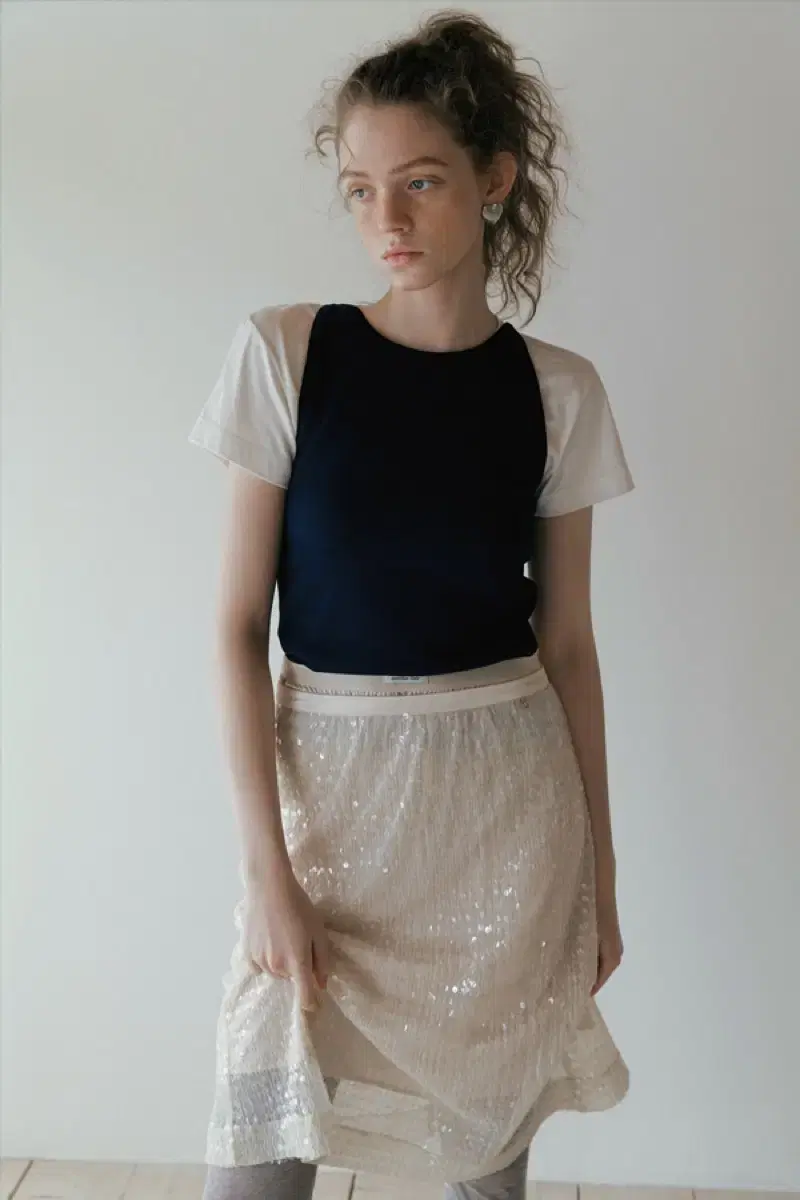 오버듀플레어 스팽글 스커트 spangle layer skirt