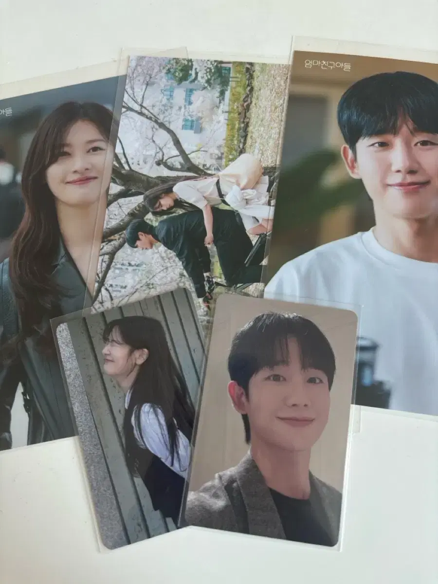 momfriendson pop up Store Products Choi Seung-hyo Bae Seok-ryu Photo Card Student ID Nameplate WTS