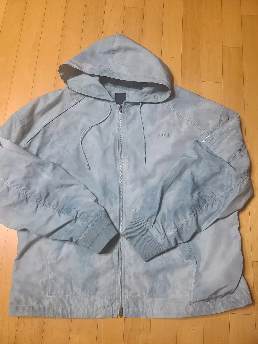 Junji 24SS Windbreaker Regular Price89