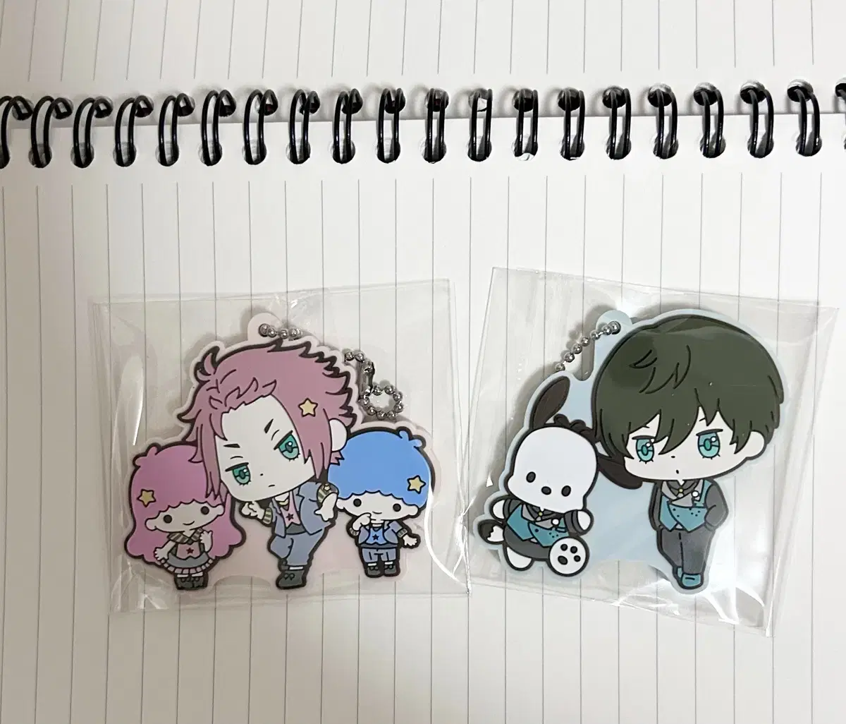 BLUELOCK Sanrio Collaboration Rubber Strap keyring Itoshisaerin Pochako Little Twin Star