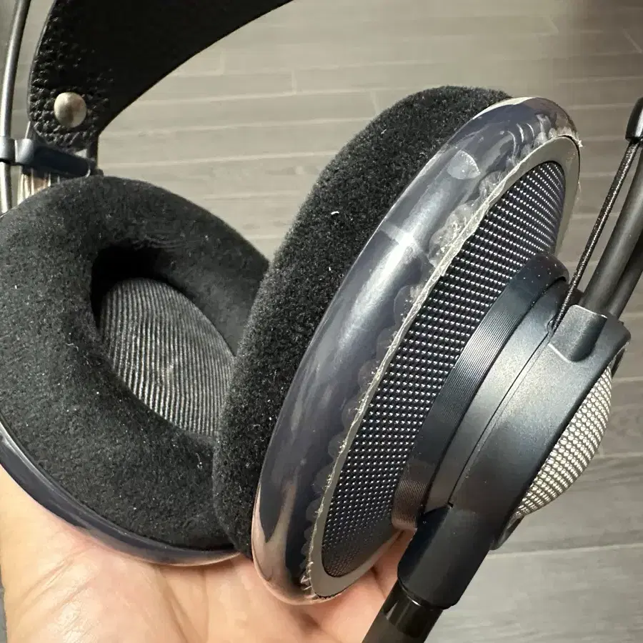 AKG K702 레퍼런스 스튜디오 헤드폰