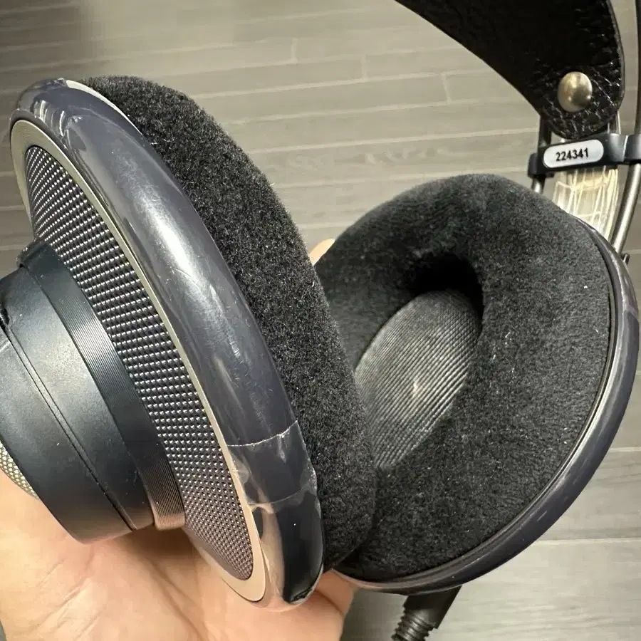 AKG K702 레퍼런스 스튜디오 헤드폰