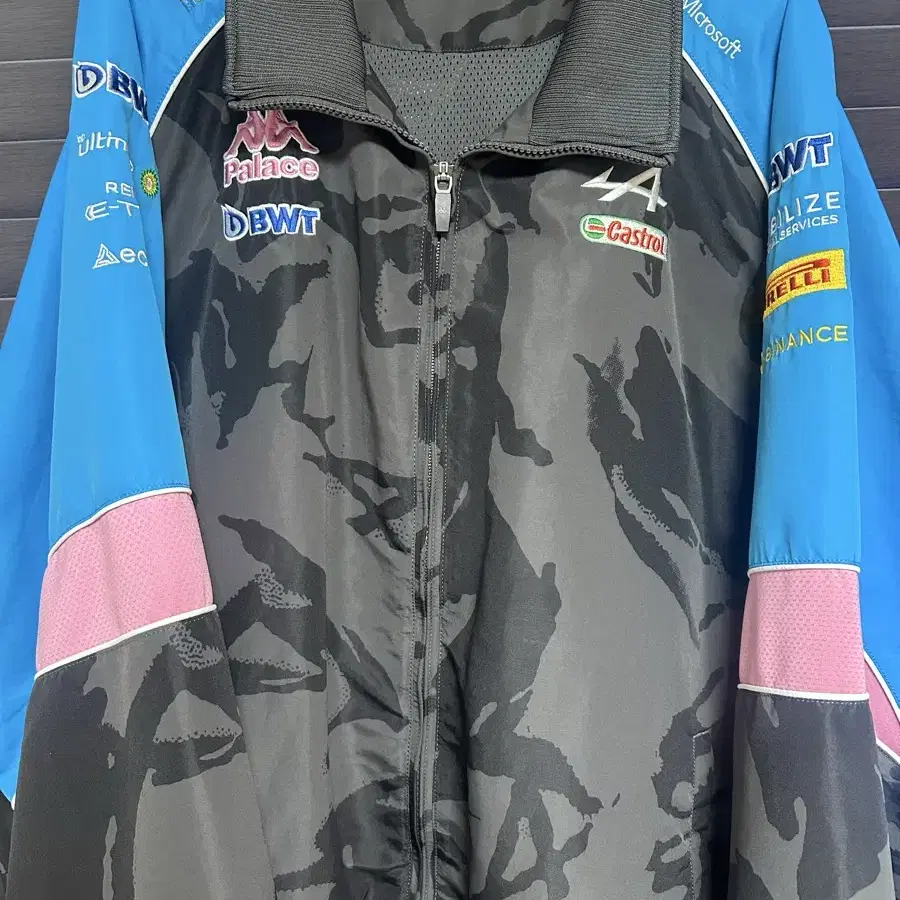 Palace X kappa Alpine 트랙수트 XL (크림가 40만원)