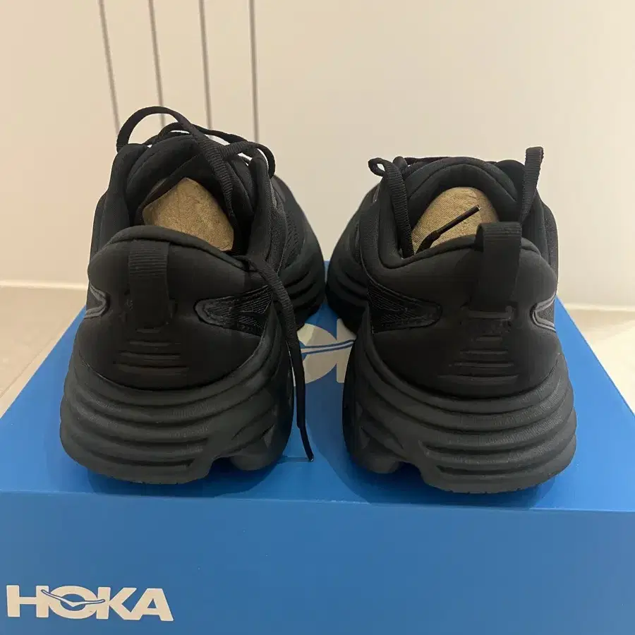 호카 본디8 와이드 240 hoka bondi8 wide 240