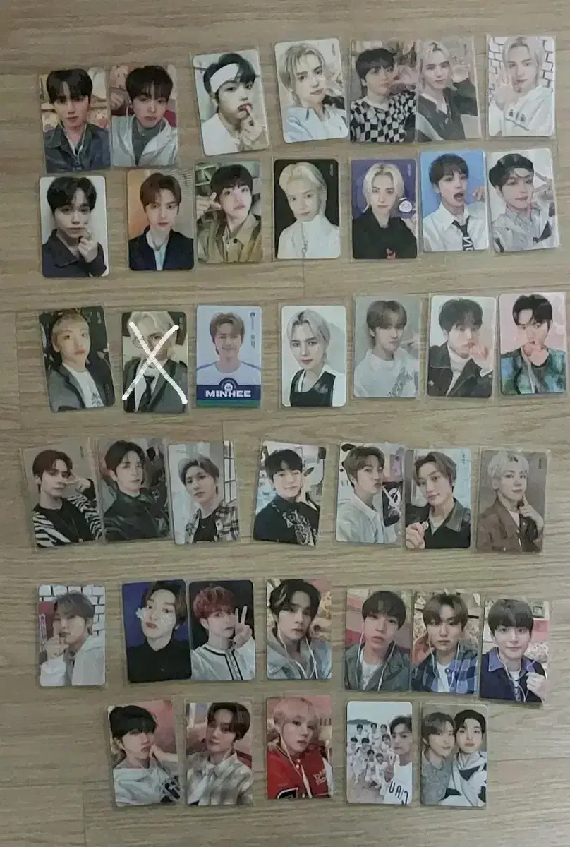 Sell Cravity photo cards