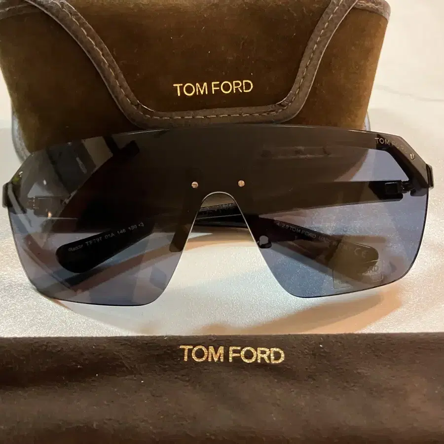 톰포드 선글라스 Tom Ford