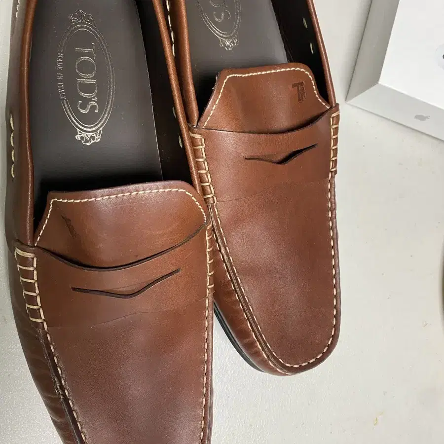 TOD'S 로퍼 드라이빙 슈즈 새것