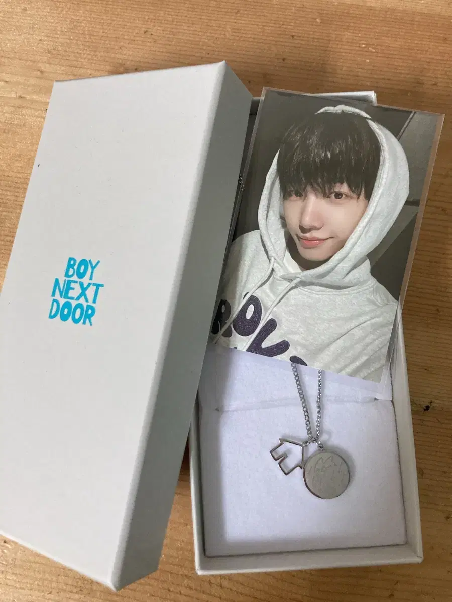 boynextdoor myung jaehyun necklace wts