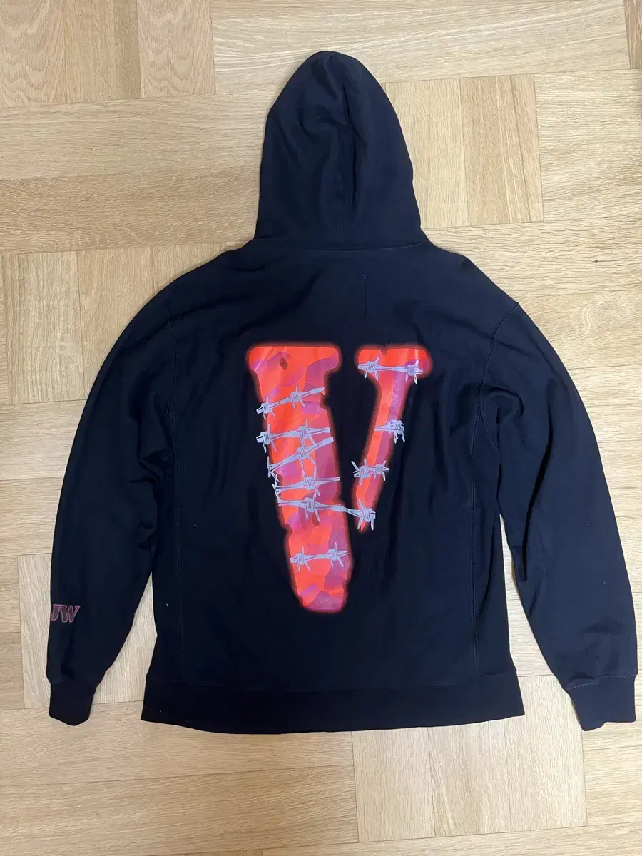 브이론 Vlone x juice wrld 999 hoodie xxl