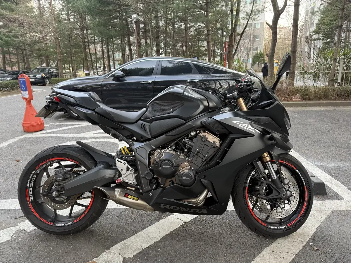 19년식 cbr650r 판매/대차 30000km